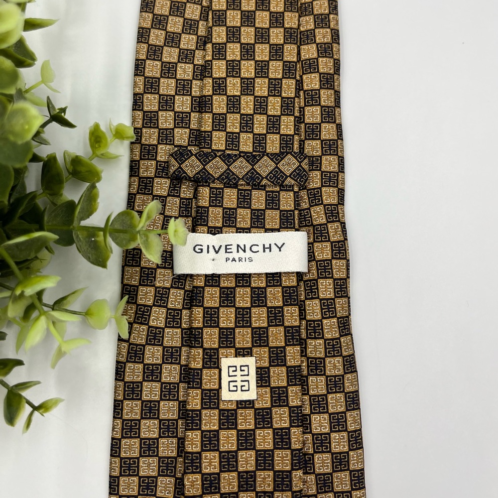 Givenchy Men's Neck Tie Yellow Gold Logo GG Print Business Office EUC